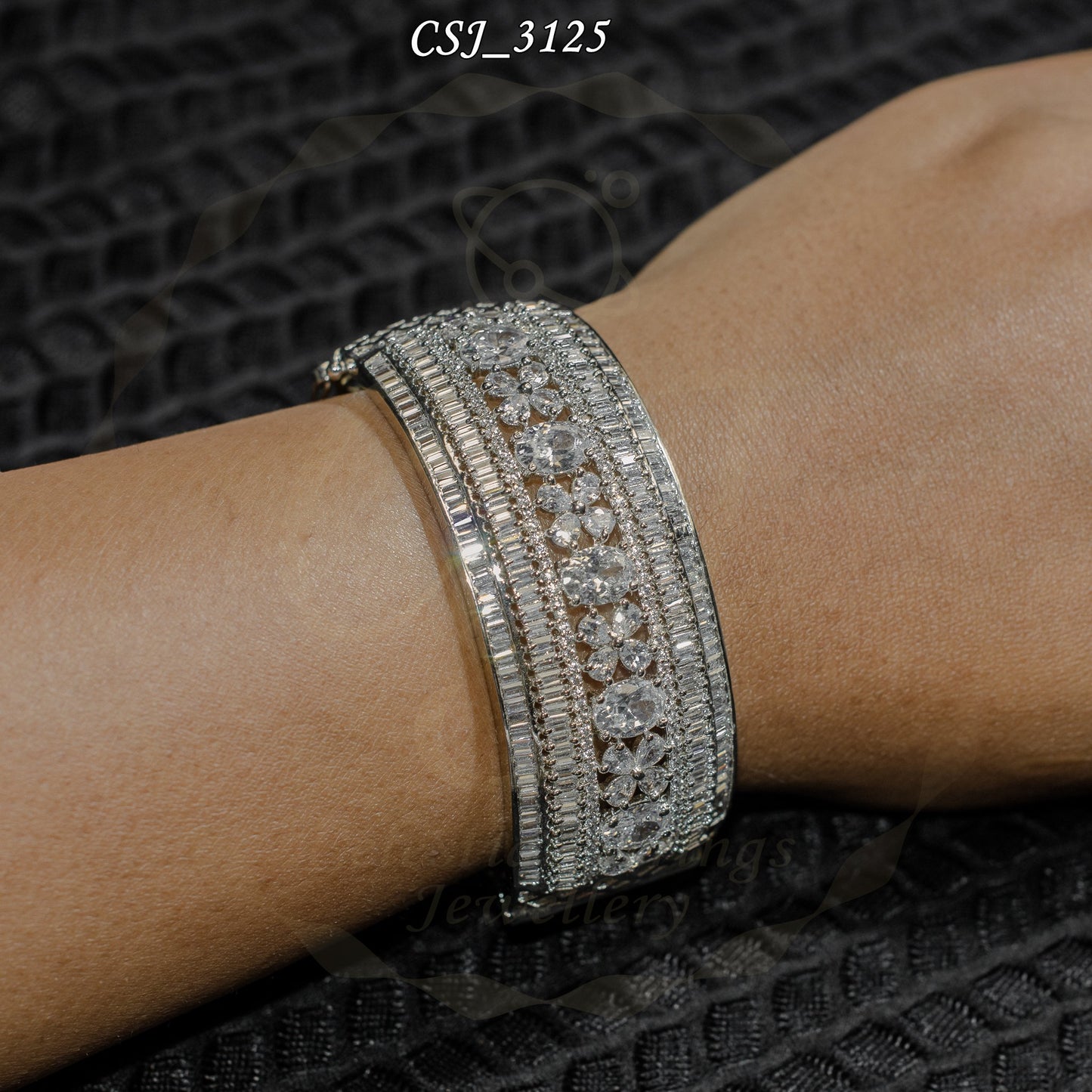 Elegant Opulence Crystal Bracelet