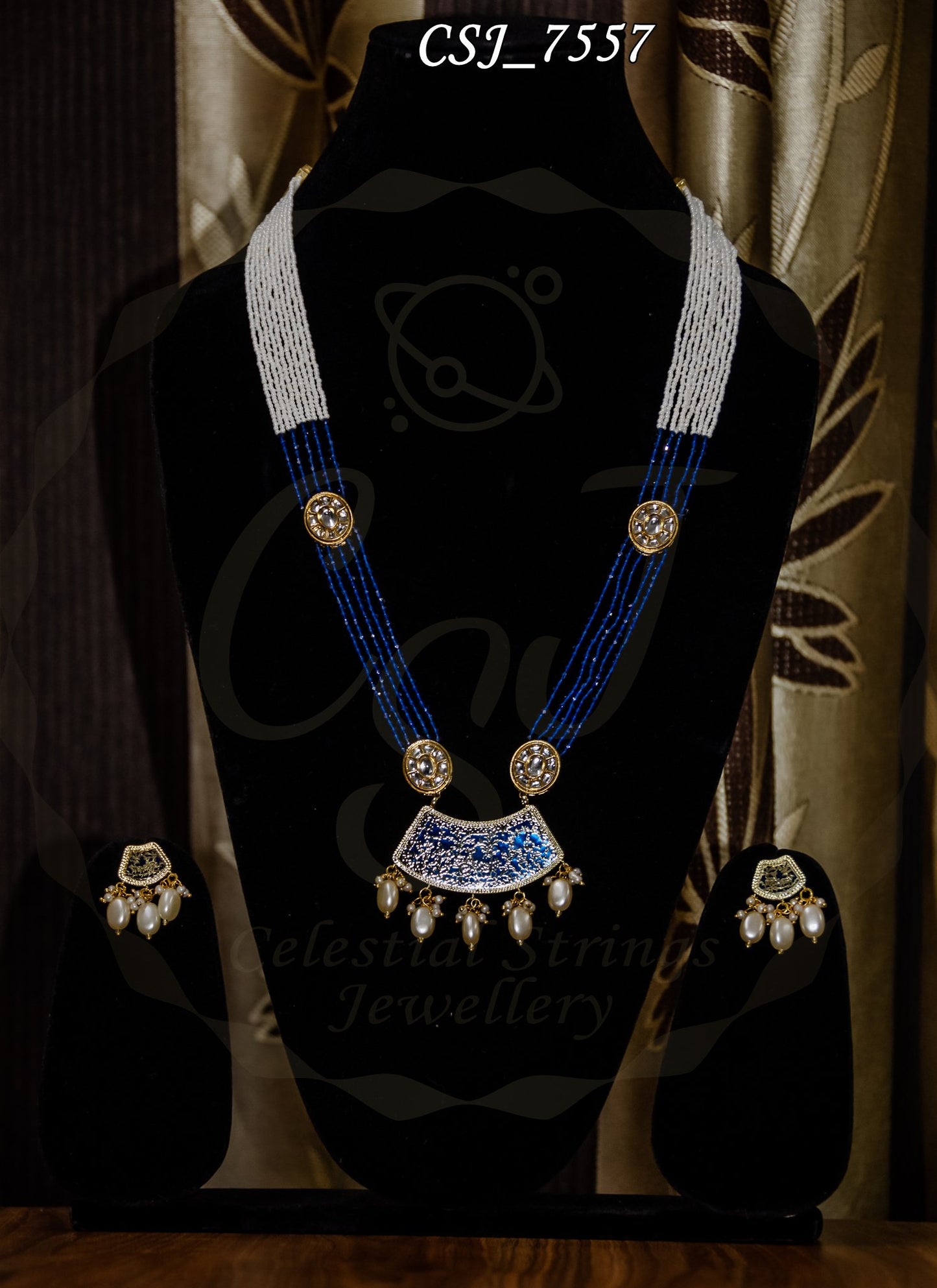 Filgree Pendant set with Crystal/Pearl mala