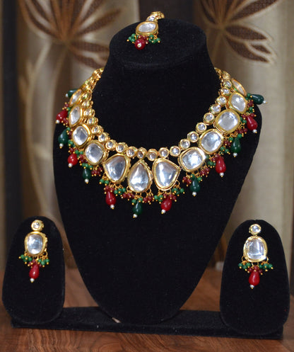 Big Kundan Set with Maang Teeka