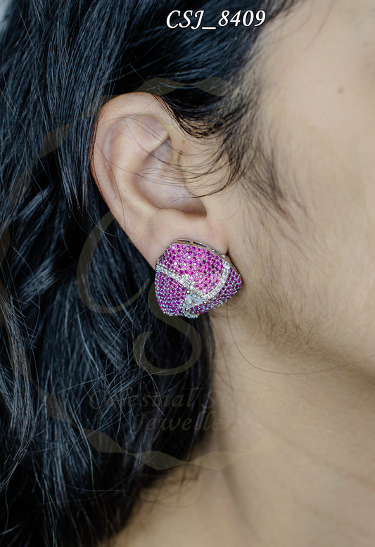 Radiant AD Swirl Pavé stud Earring